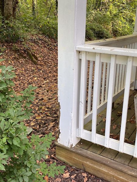 Multi-Unit Porch & Exterior Pressure Washing: photo 16 of 23
