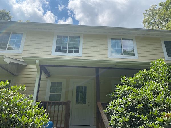 Multi-Unit Porch & Exterior Pressure Washing: photo 20 of 23