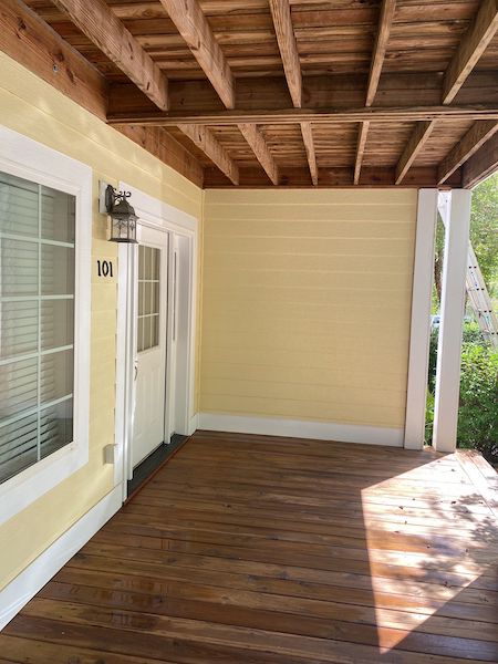 Multi-Unit Porch & Exterior Pressure Washing: photo 23 of 23