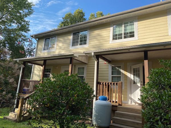 Multi-Unit Porch & Exterior Pressure Washing: photo 6 of 23
