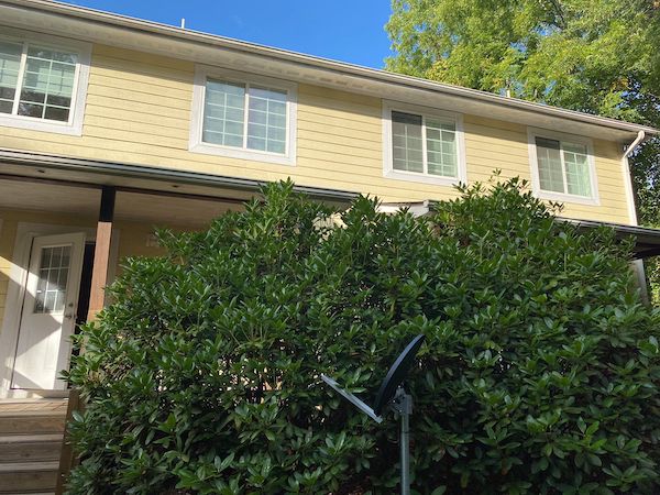 Multi-Unit Porch & Exterior Pressure Washing: photo 7 of 23