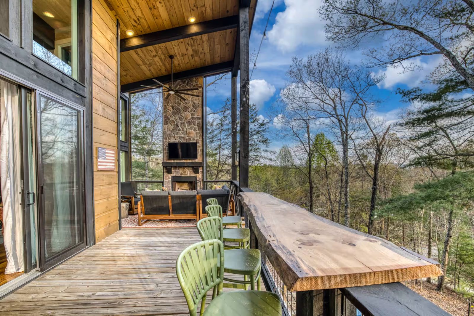 North Georgia Airbnb Cabin Remodel: photo 19 of 20