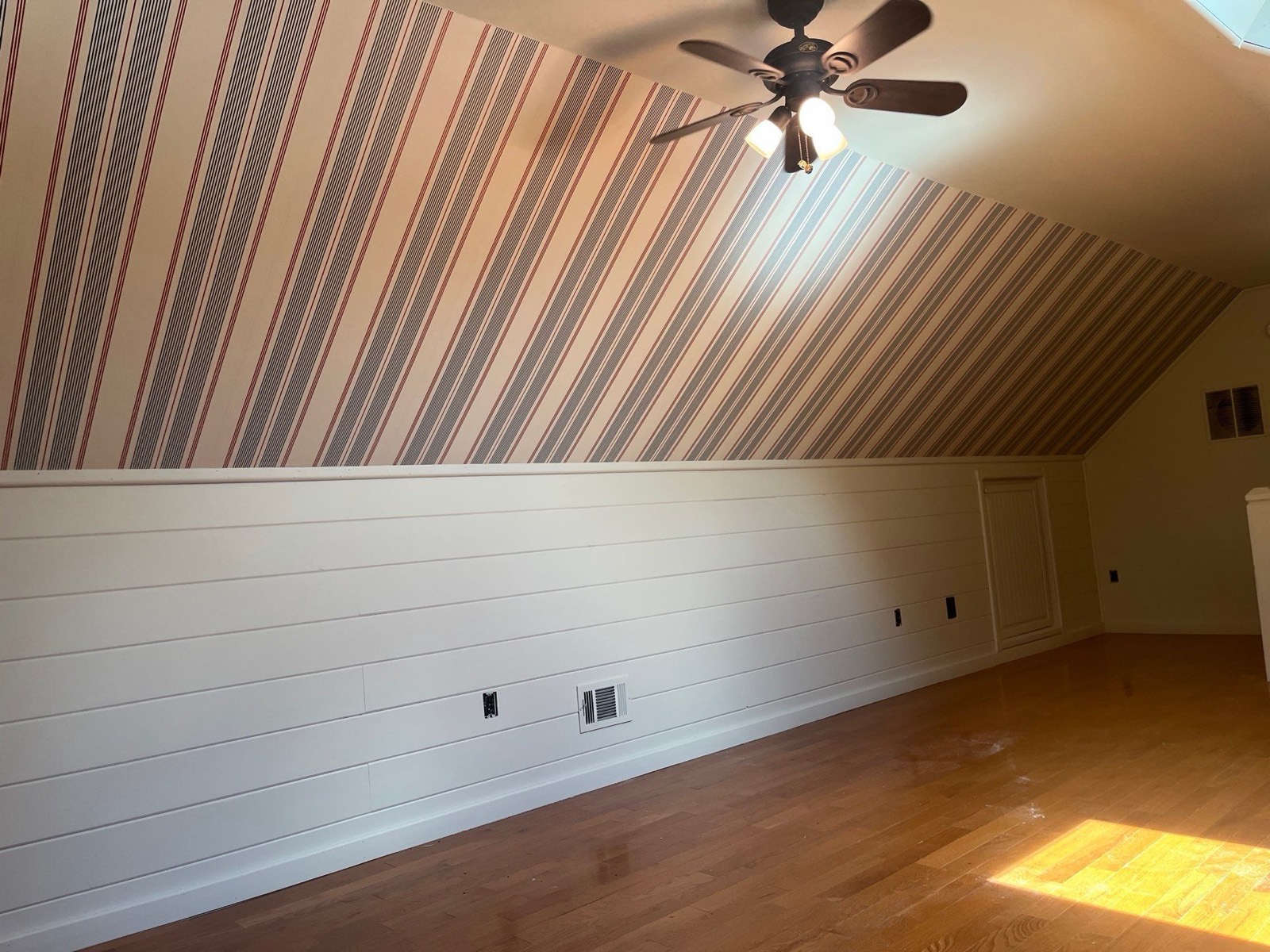 Whole-Cabin Interior Repaint in North Georgia: photo 12 of 21