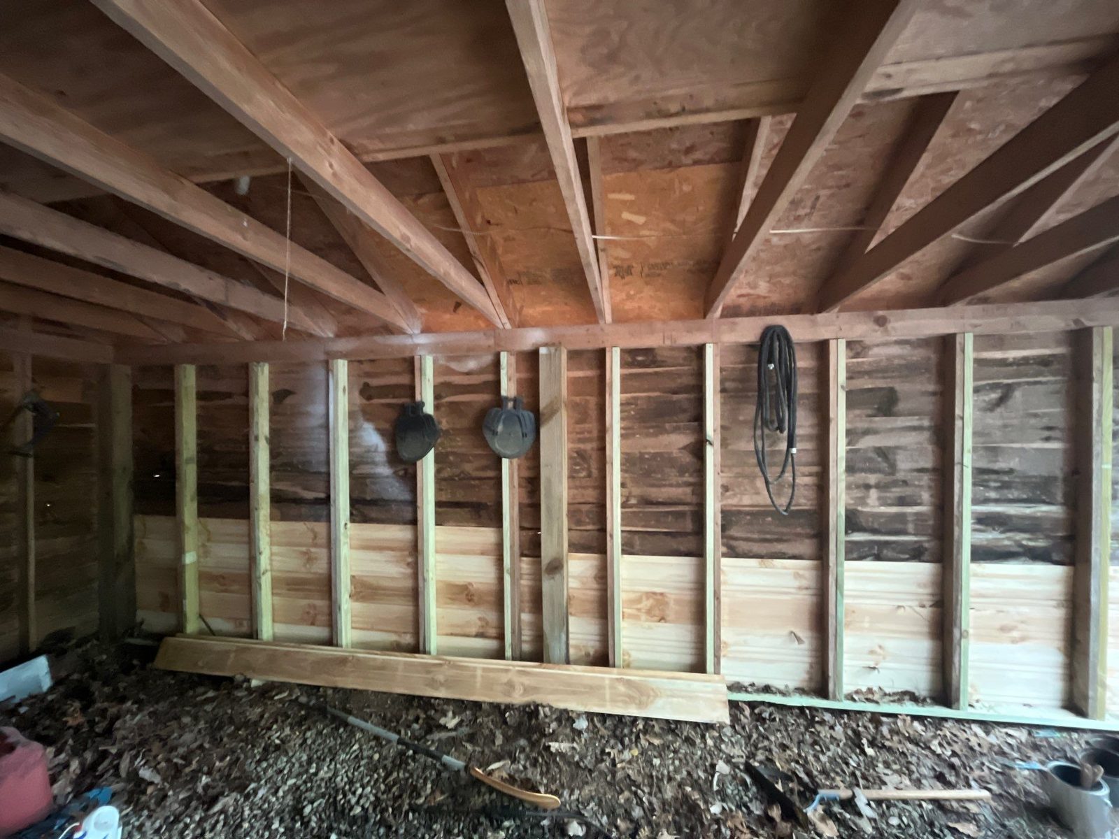 Cherry Log Deck Rebuild & Stain: photo 4 of 14